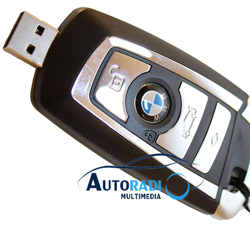 Clé USB en forme de clé BMW